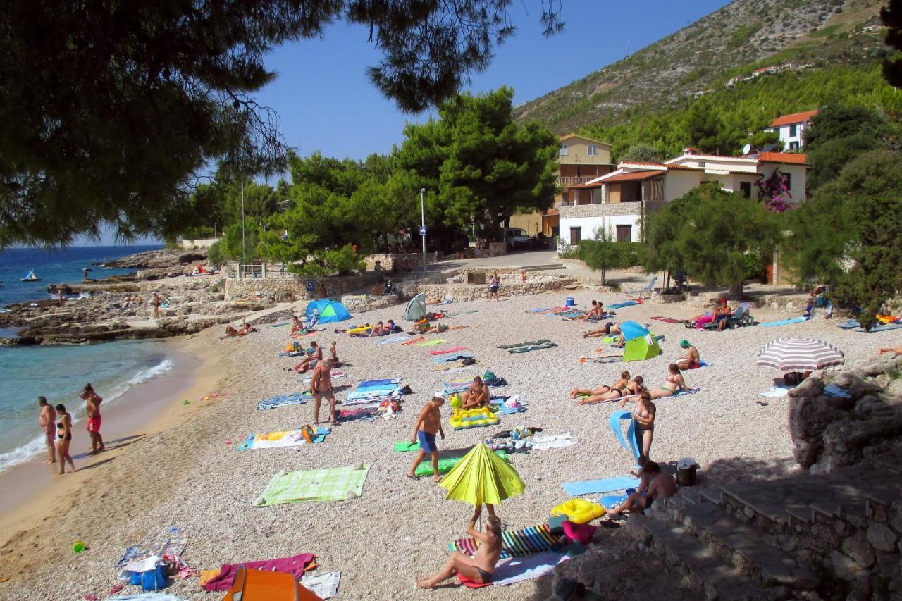 Apartments With A Parking Space Ivan Dolac, Hvar - 15784 Eksteriør billede